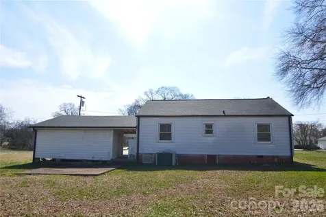 500 Gann Street Lowell NC 28098