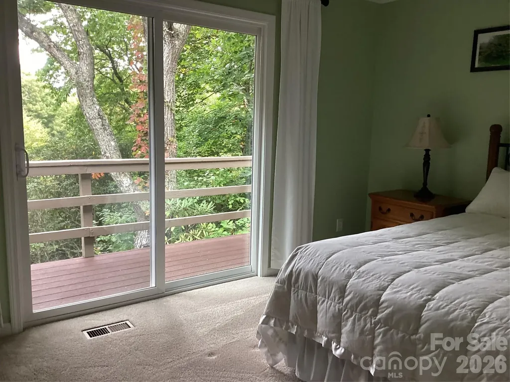 31 Rhododendron Road Black Mountain NC 28711