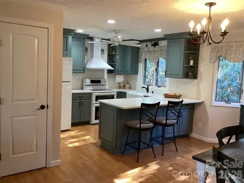 31 Rhododendron Road Black Mountain NC 28711