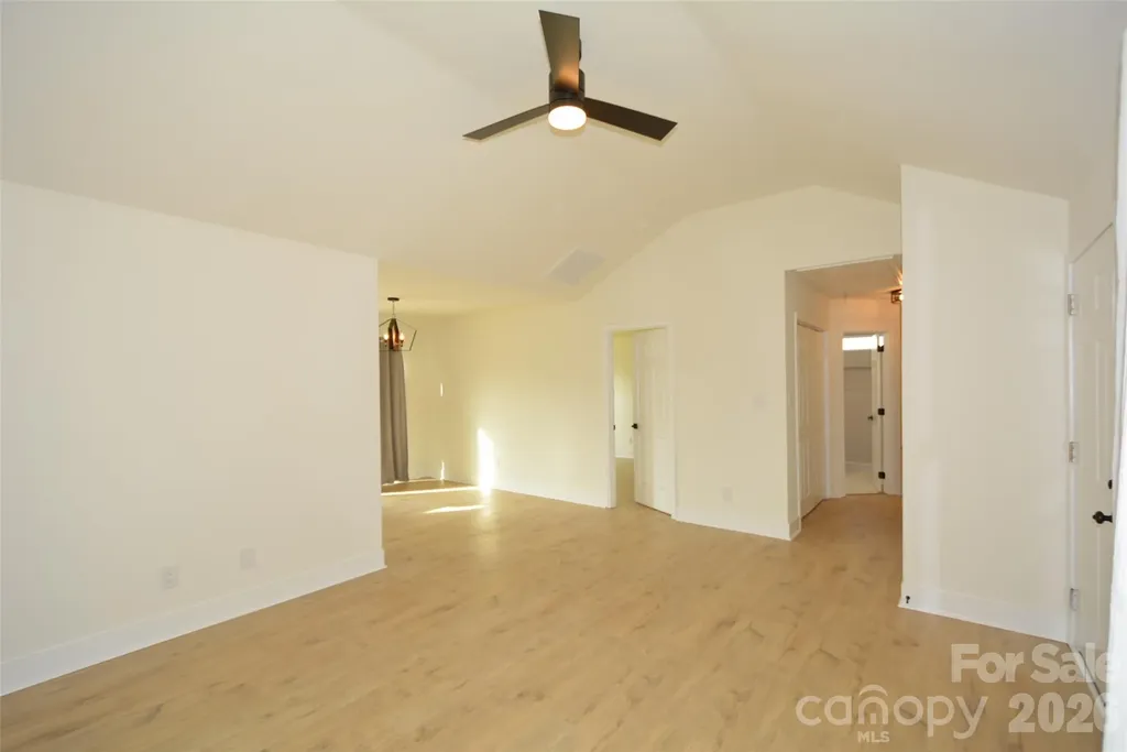 6607 Sullins Road Charlotte NC 28214