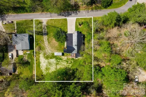 913 Dorothy Street Hendersonville NC 28791