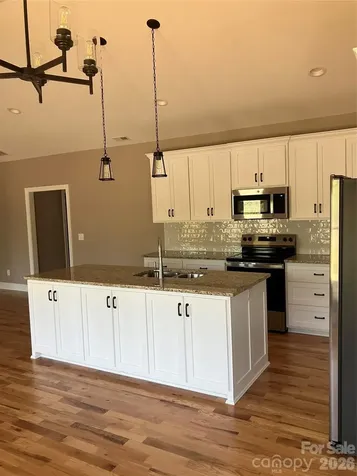 4952 Southview Drive Hickory NC 28602