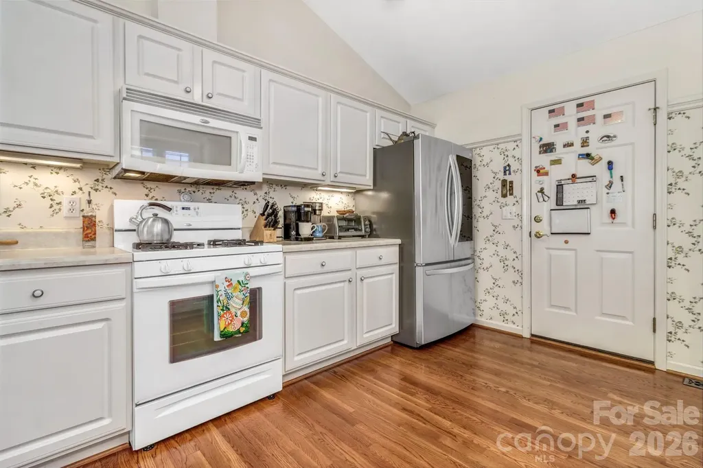 333 Charlestown Drive Hendersonville NC 28792
