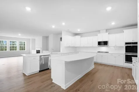 4339 Camden Glen Road Lancaster SC 29720