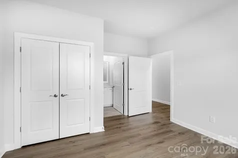 4339 Camden Glen Road Lancaster SC 29720