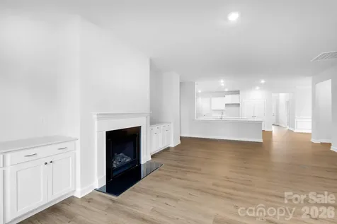 4339 Camden Glen Road Lancaster SC 29720