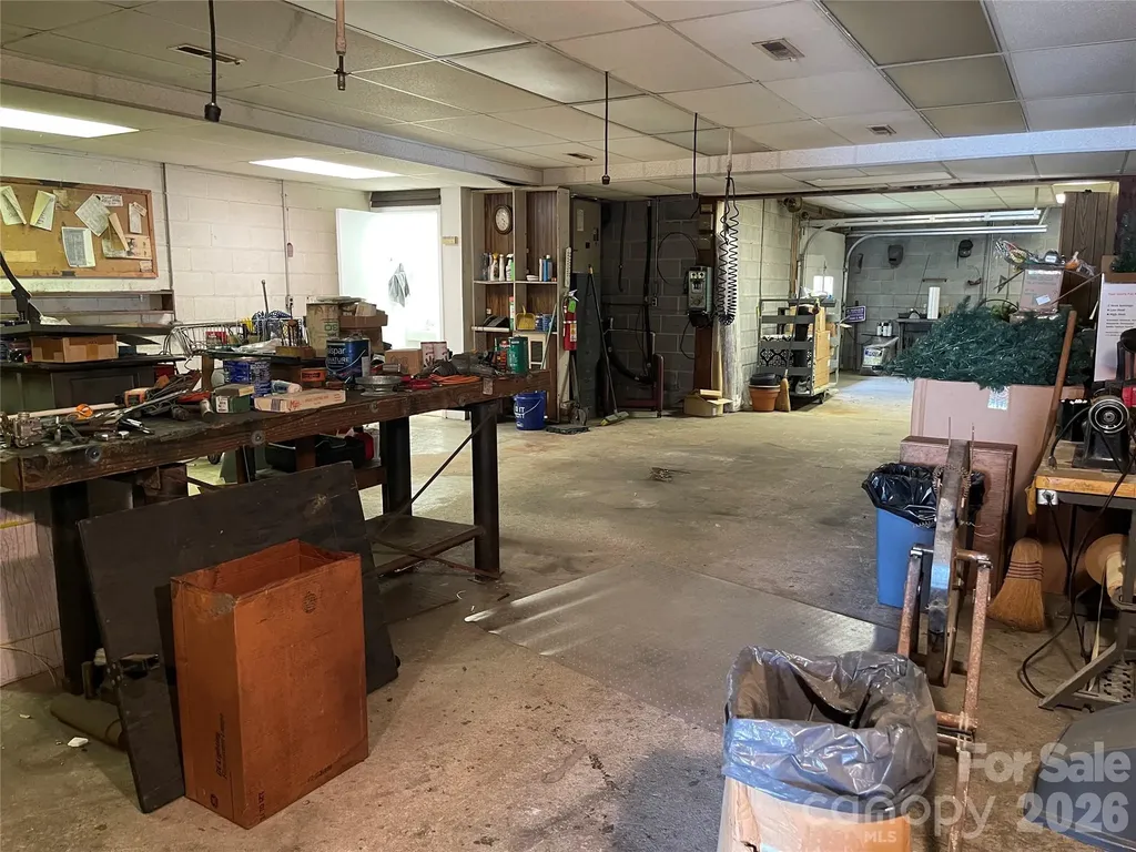11 Bell Avenue Denton NC 27239