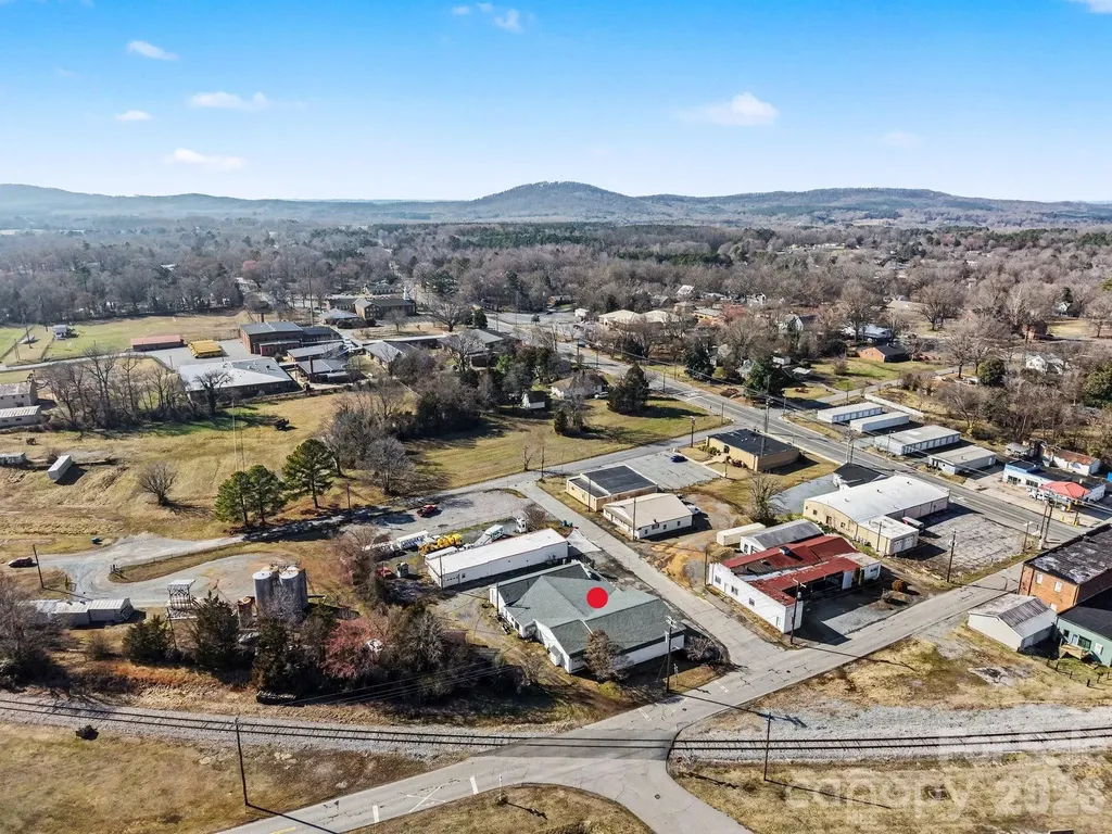 11 Bell Avenue Denton NC 27239