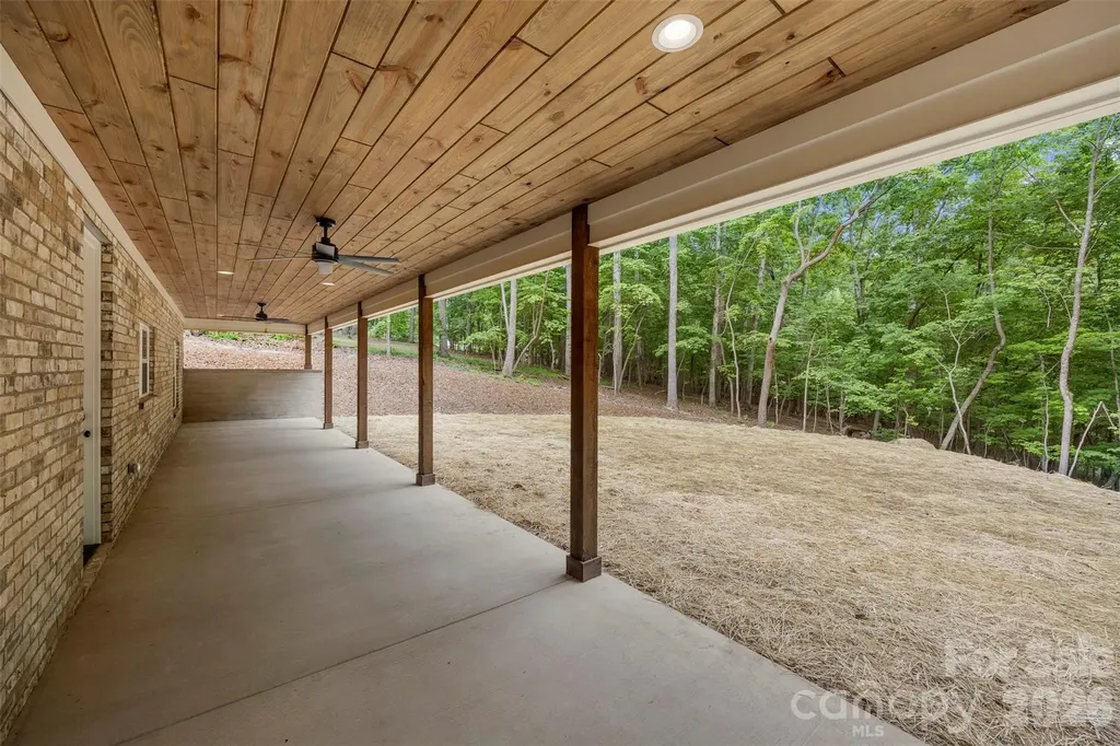 2319 Tanglewood Drive Albemarle NC 28001