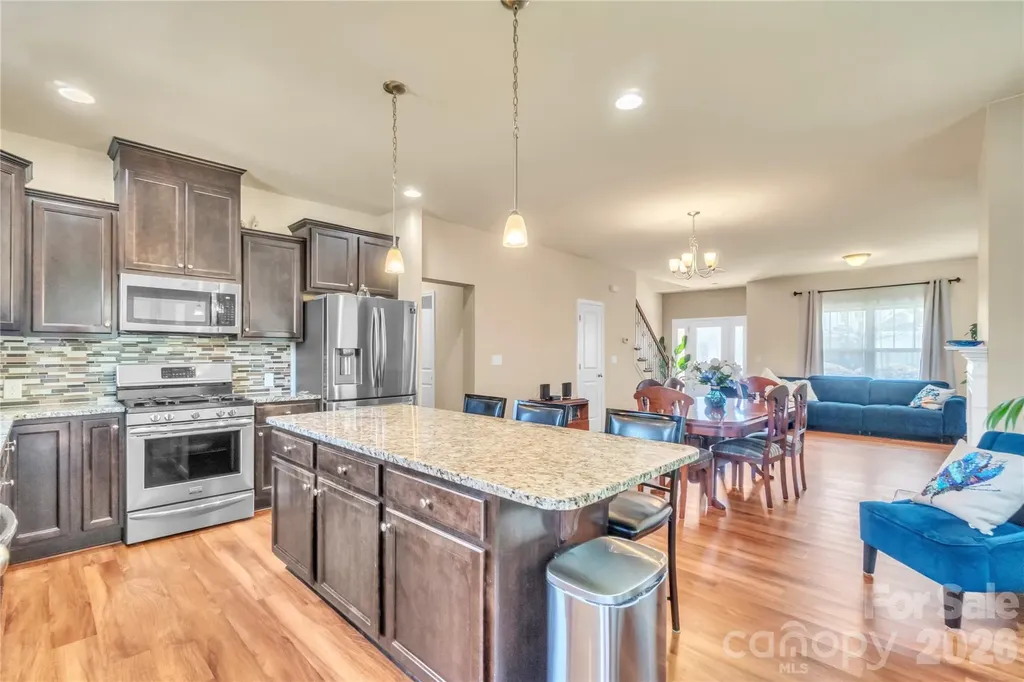 111 Canter Lane Mooresville NC 28115