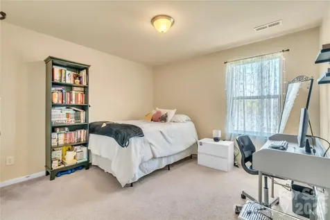 111 Canter Lane Mooresville NC 28115