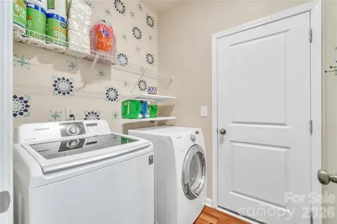 111 Canter Lane Mooresville NC 28115