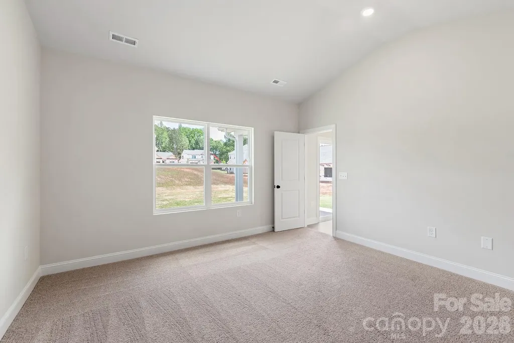 6623 Fairford Drive Charlotte NC 28215