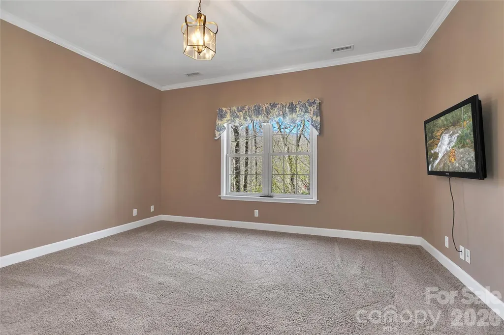 63 Wanei Court Brevard NC 28712