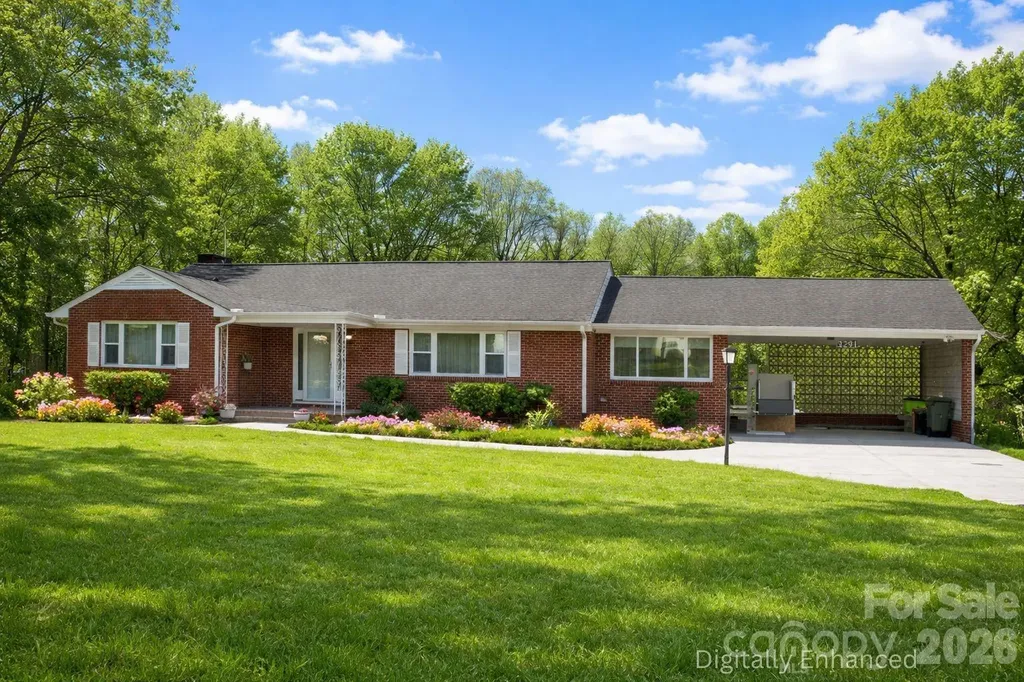 3291 Burton Road Thomasville NC 27360