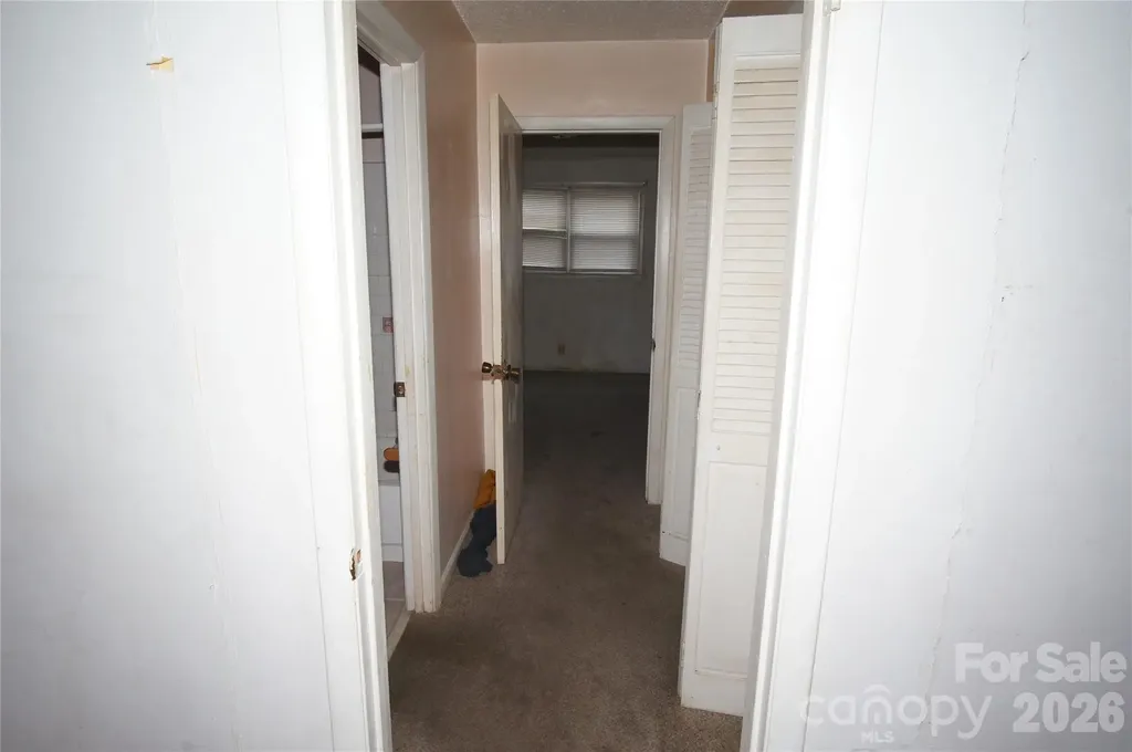 3905 Mcmillan Street Charlotte NC 28205