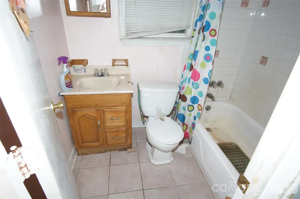 3905 Mcmillan Street Charlotte NC 28205