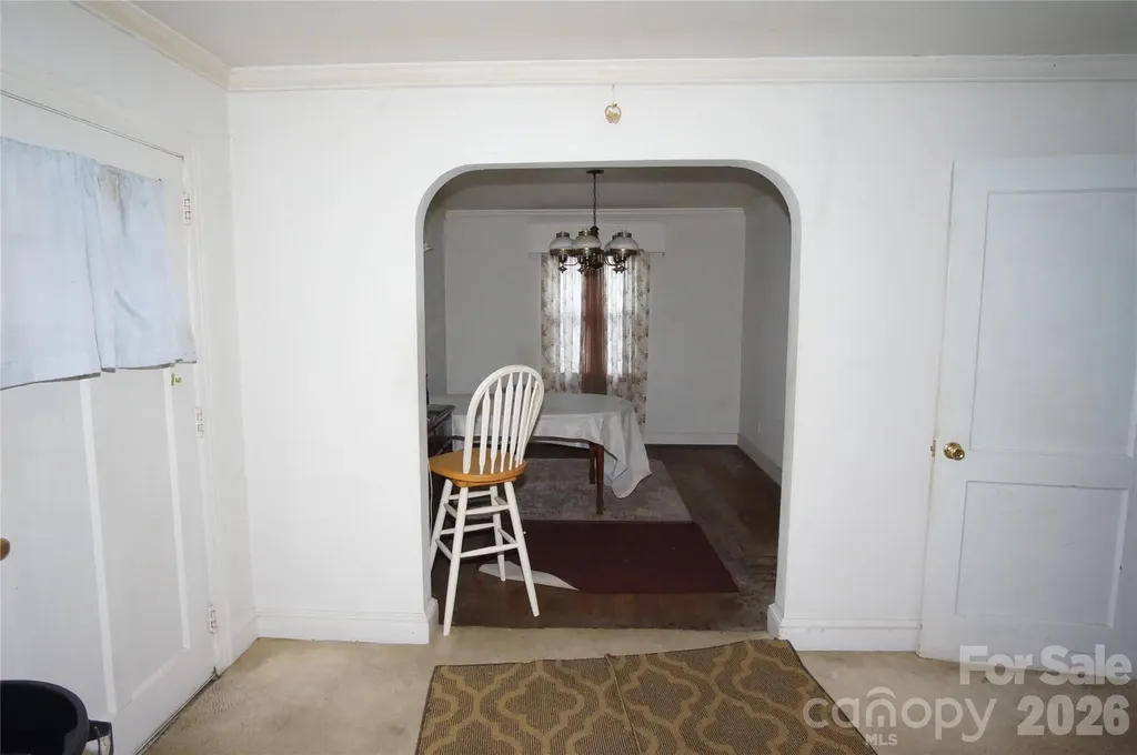 3905 Mcmillan Street Charlotte NC 28205
