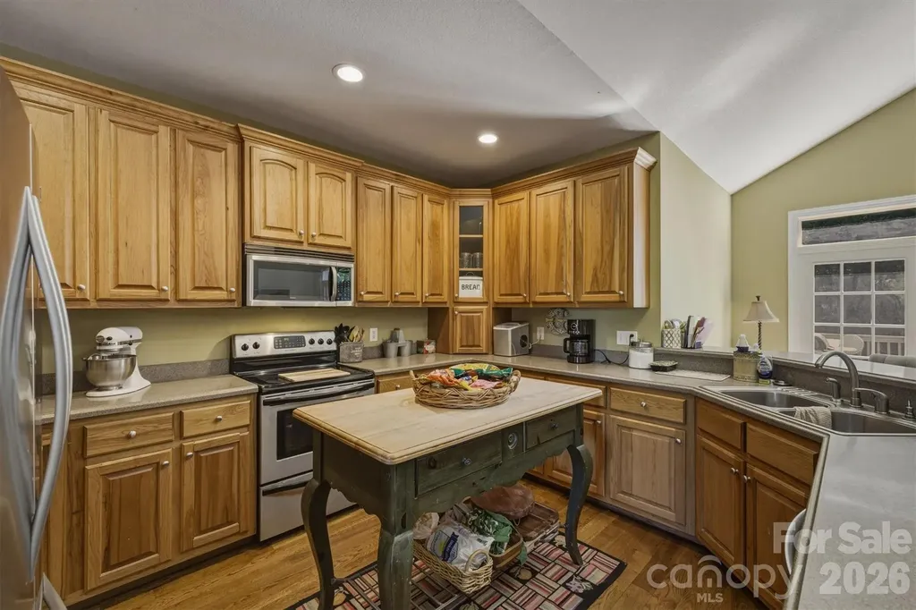 405 Golfview Court Lenoir NC 28645