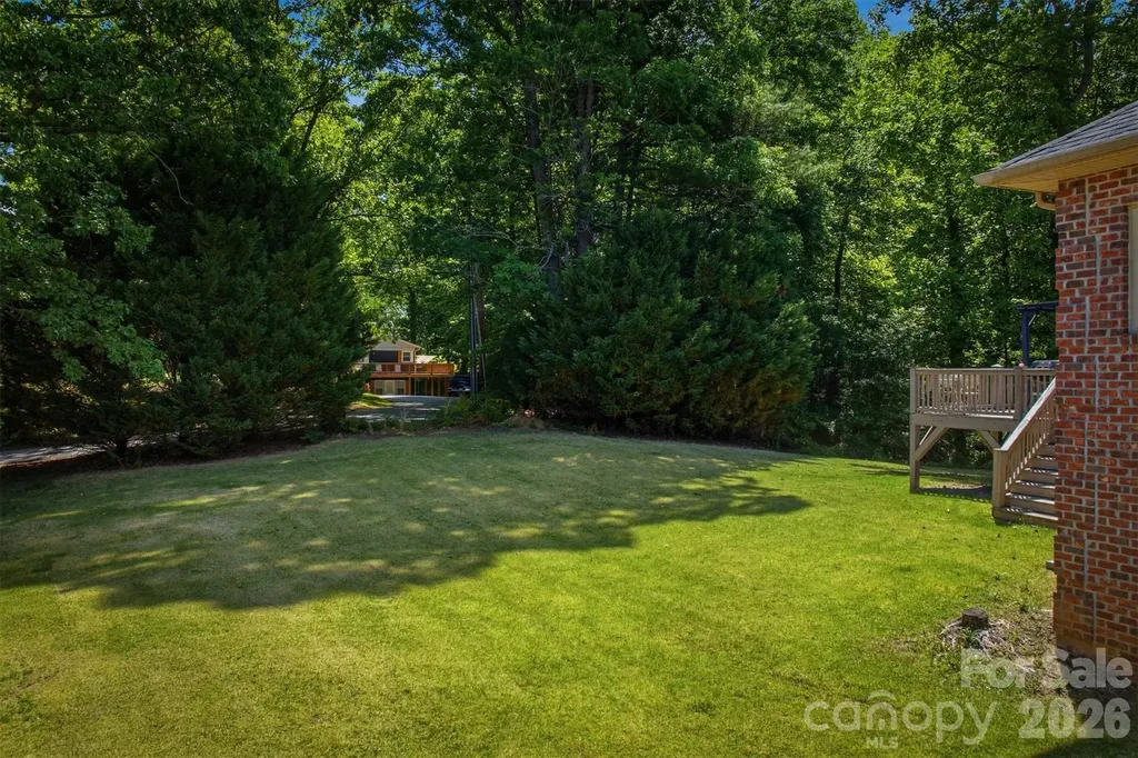 405 Golfview Court Lenoir NC 28645