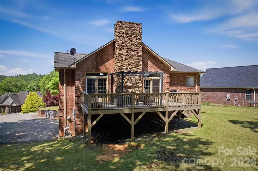 405 Golfview Court Lenoir NC 28645