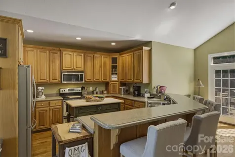 405 Golfview Court Lenoir NC 28645