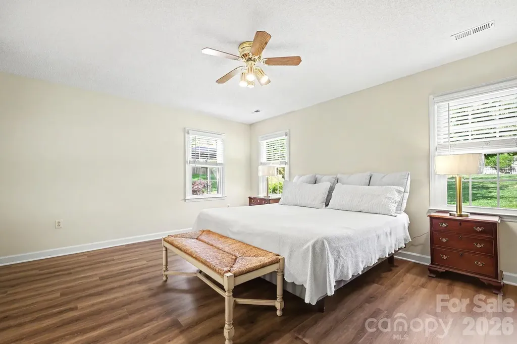 5000 Whitwell Court Charlotte NC 28226