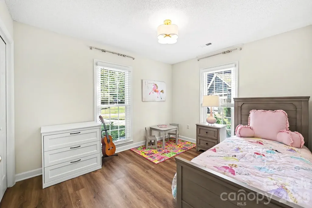5000 Whitwell Court Charlotte NC 28226
