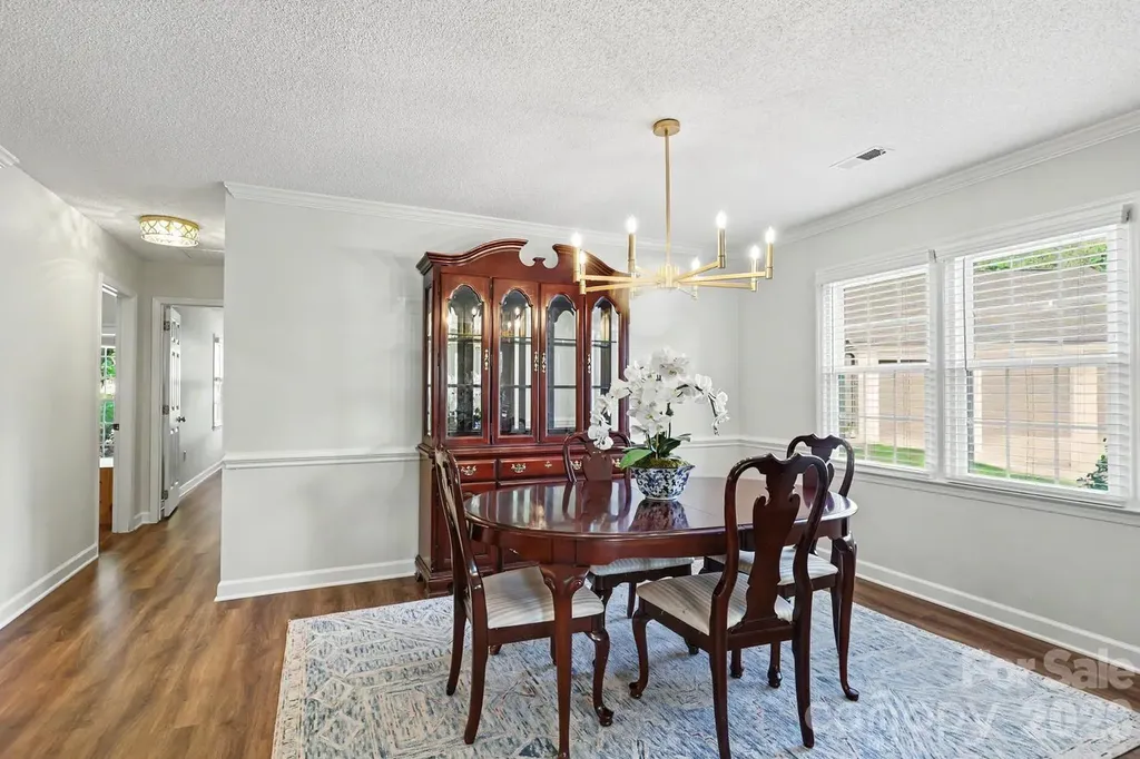 5000 Whitwell Court Charlotte NC 28226