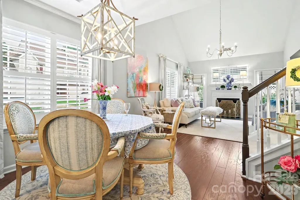 11184 Saintsbury Place Charlotte NC 28270