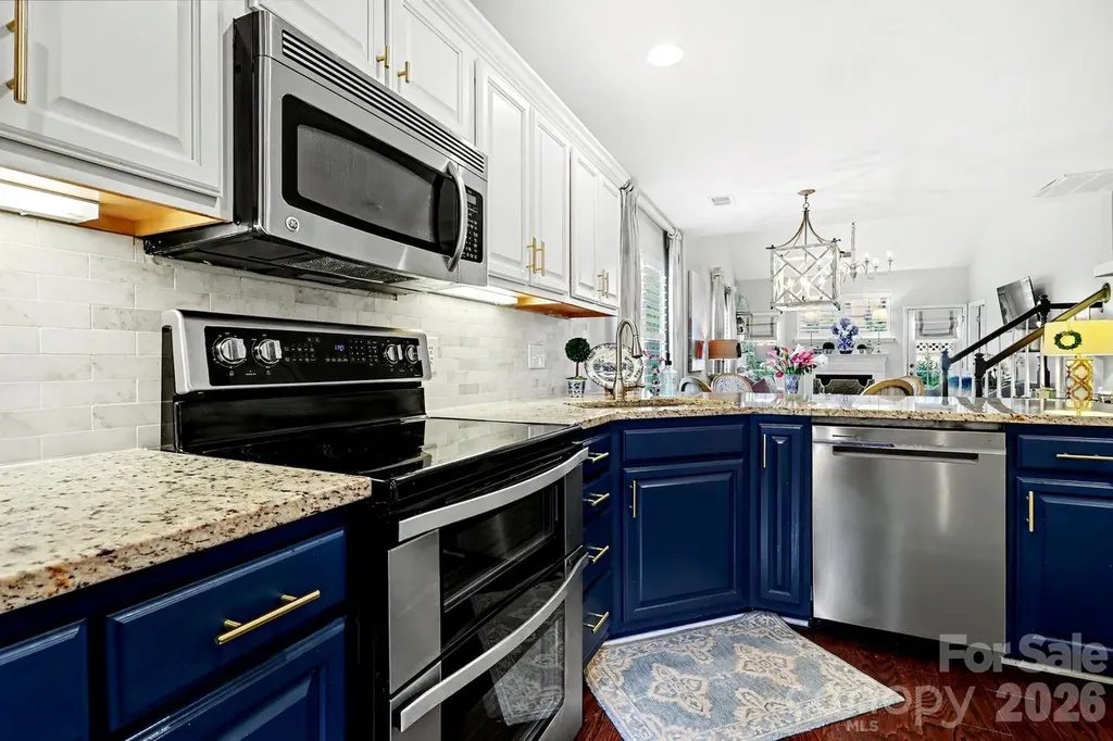 11184 Saintsbury Place Charlotte NC 28270