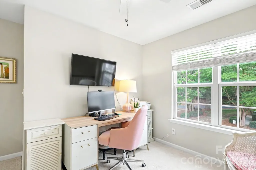 11184 Saintsbury Place Charlotte NC 28270