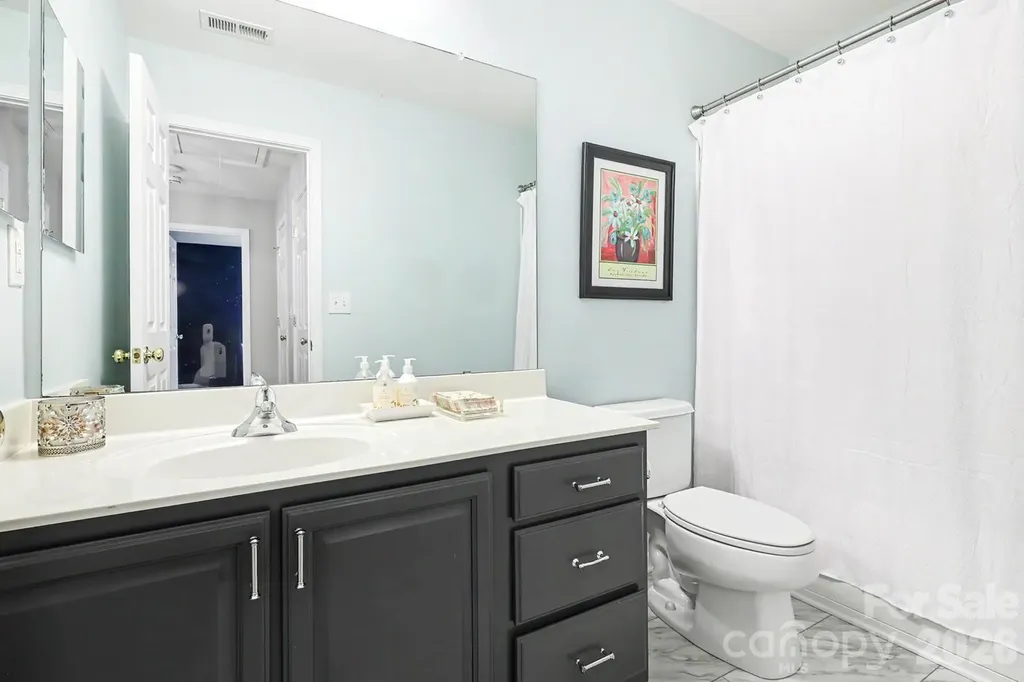 11184 Saintsbury Place Charlotte NC 28270
