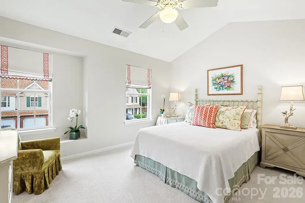 11184 Saintsbury Place Charlotte NC 28270