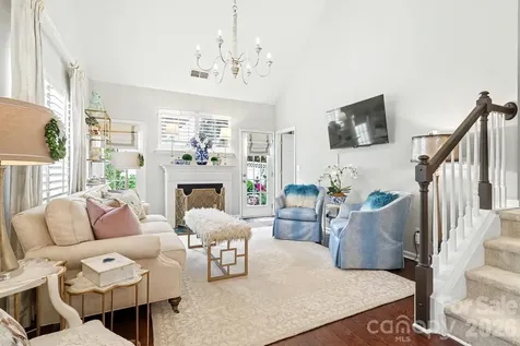 11184 Saintsbury Place Charlotte NC 28270