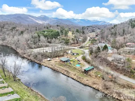 522 N River Road Sylva NC 28779
