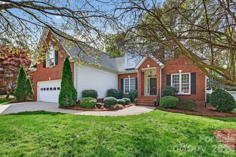 1499 The Crossing Rock Hill SC 29732