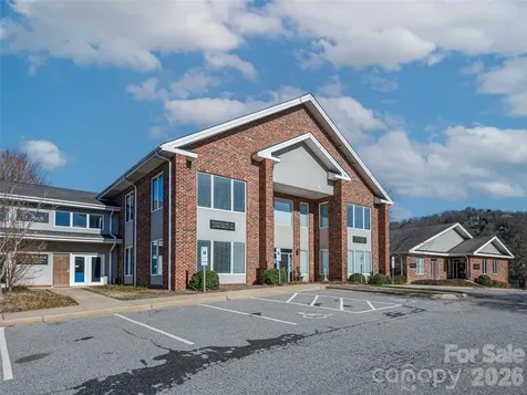 77 Central Avenue Asheville NC 28801