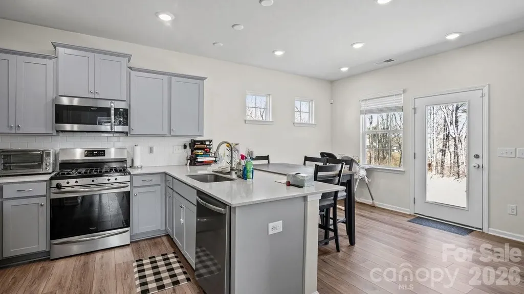 224 Eden Avenue Mooresville NC 28115