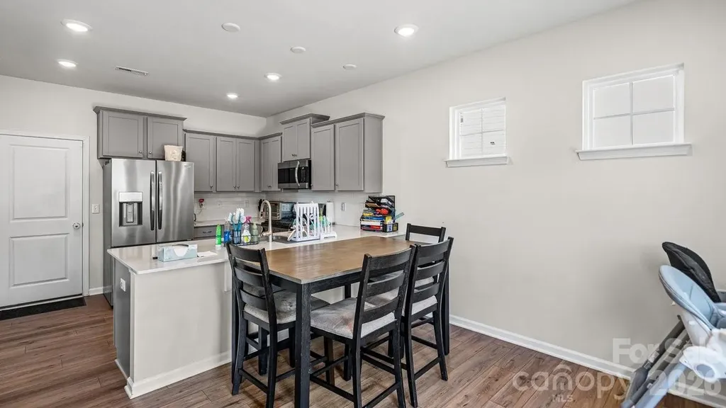 224 Eden Avenue Mooresville NC 28115
