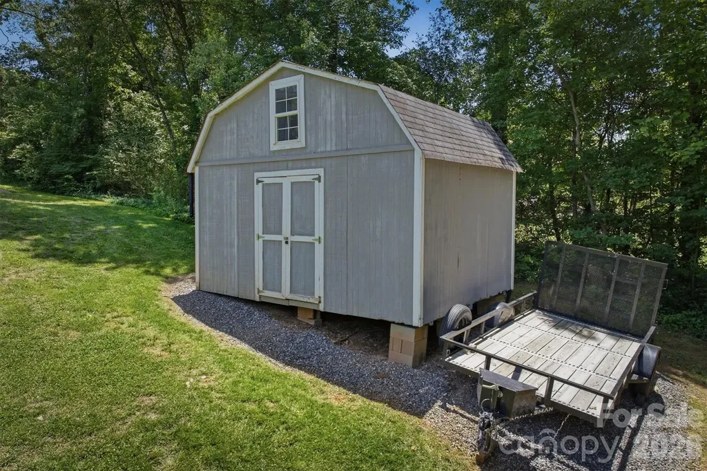 4015 Fairview Drive Maiden NC 28650