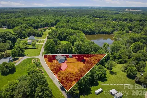 4015 Fairview Drive Maiden NC 28650