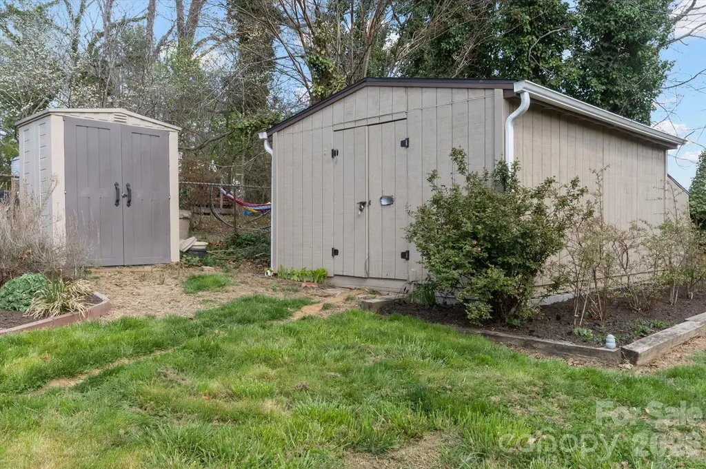 7 Wilshire Drive Asheville NC 28806