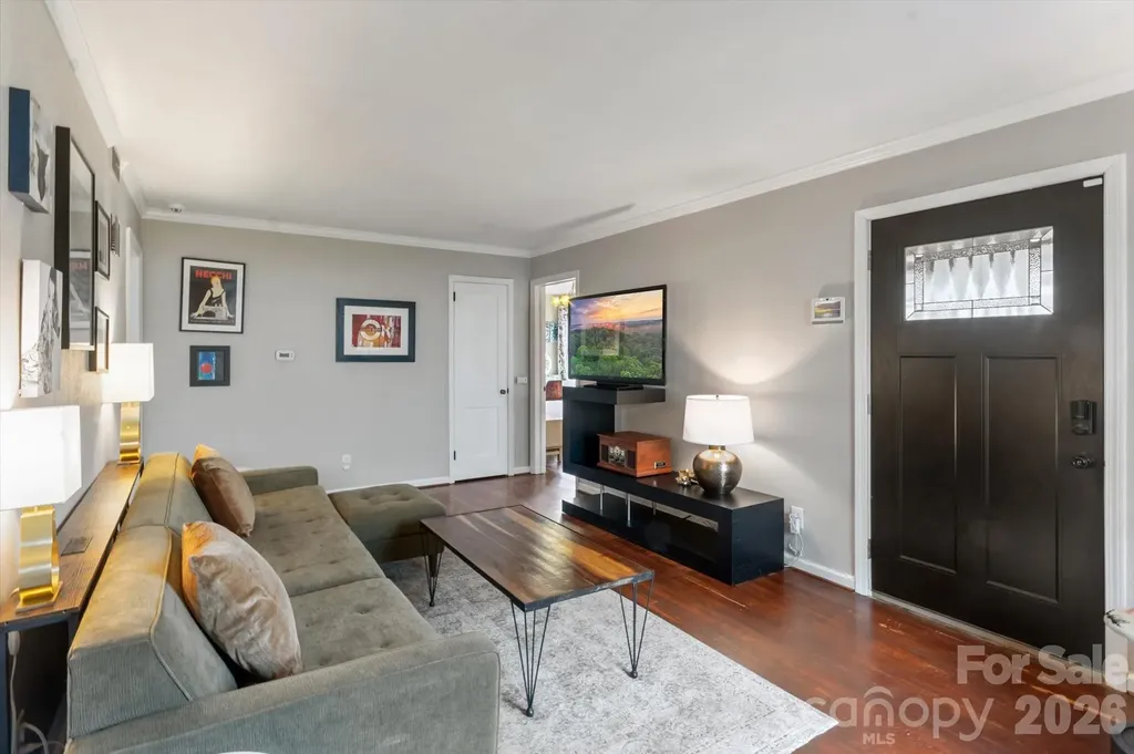 7 Wilshire Drive Asheville NC 28806
