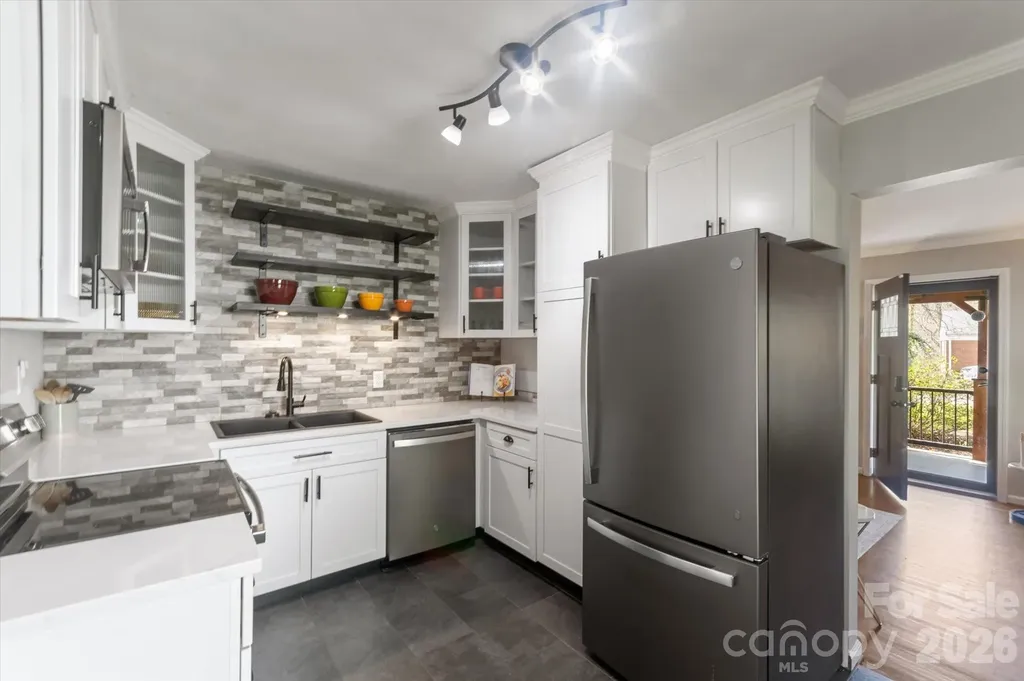 7 Wilshire Drive Asheville NC 28806