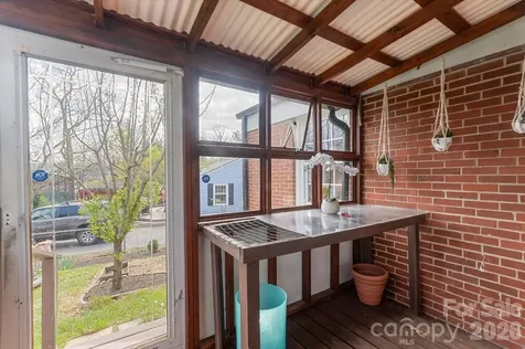 7 Wilshire Drive Asheville NC 28806