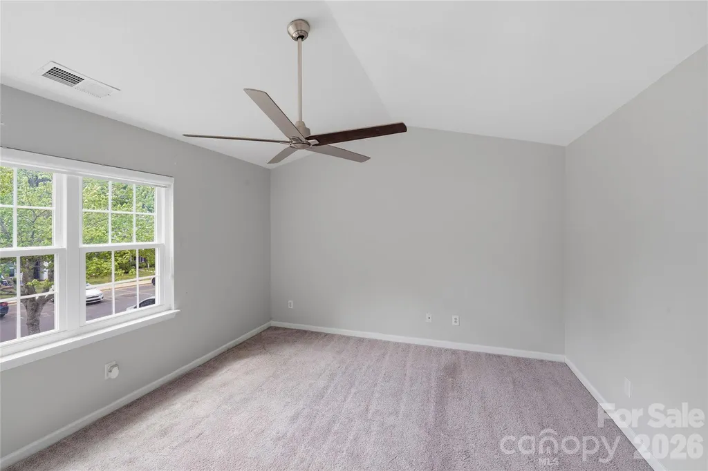 7709 Petrea Lane Charlotte NC 28227