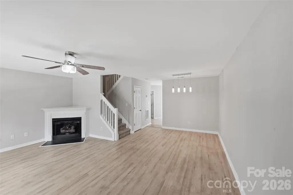 7709 Petrea Lane Charlotte NC 28227