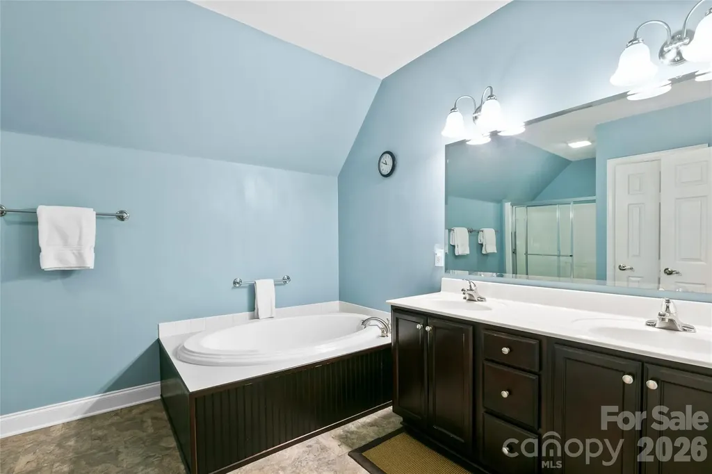 28 Chapel Park Road Asheville NC 28803
