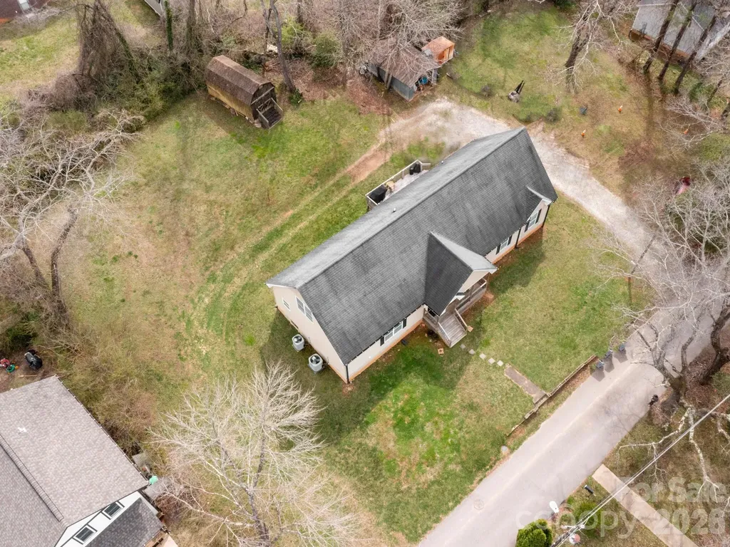 28 Chapel Park Road Asheville NC 28803
